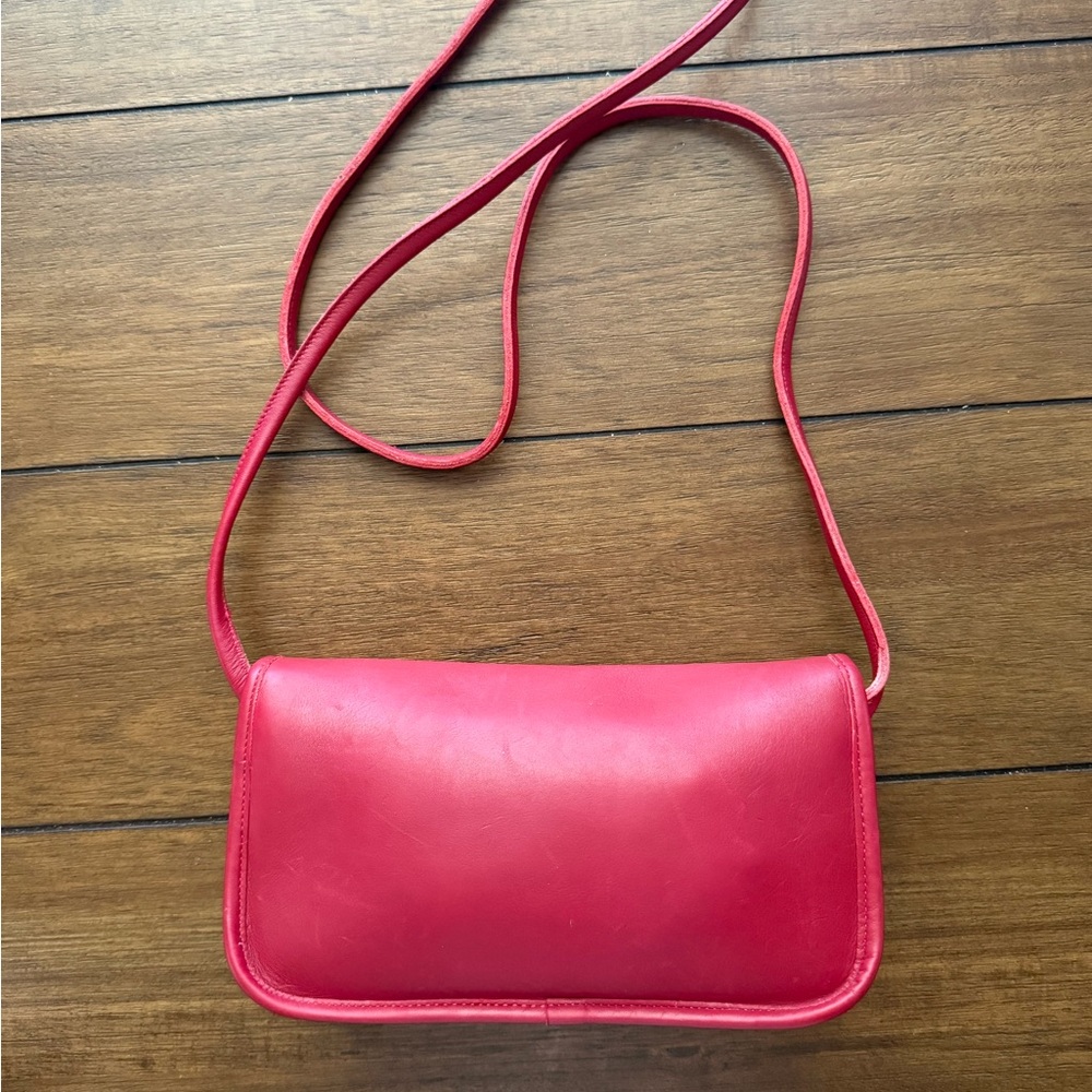 Vintage Coach NYC Crossbody - Picture 5 of 15